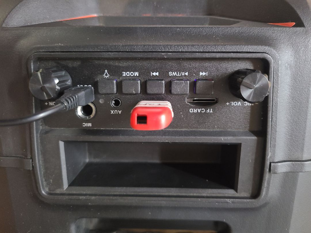 블루투스 스피커(FM라디오/블루투스/USB/마이크/TF 이미지