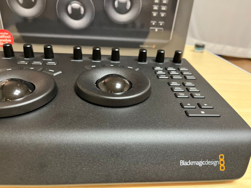 다빈치 리졸브 마이크로 패널 컨트롤러 판매합니다 이미지