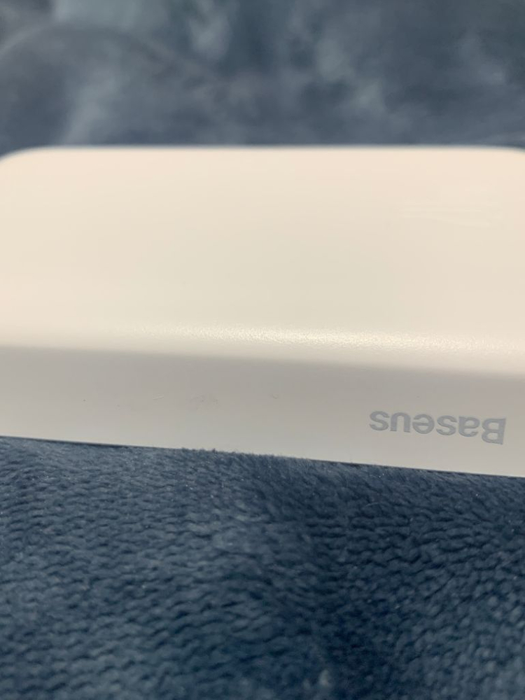 베이스어스 맥세이프 보조배터리 10000 이미지