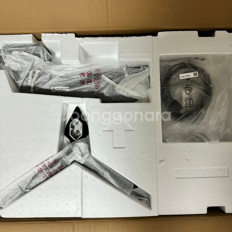LG 32gp850 모니터 판매합니다--2