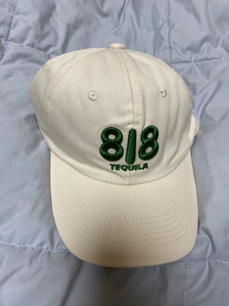 818 TEQUILA 데낄라 켄달제너 모자 그린 베이지--1