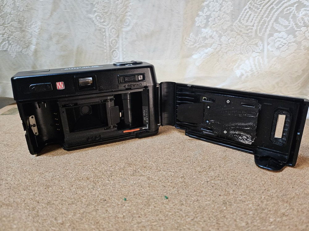 후지 오토 DX-70 필름 카메라 이미지