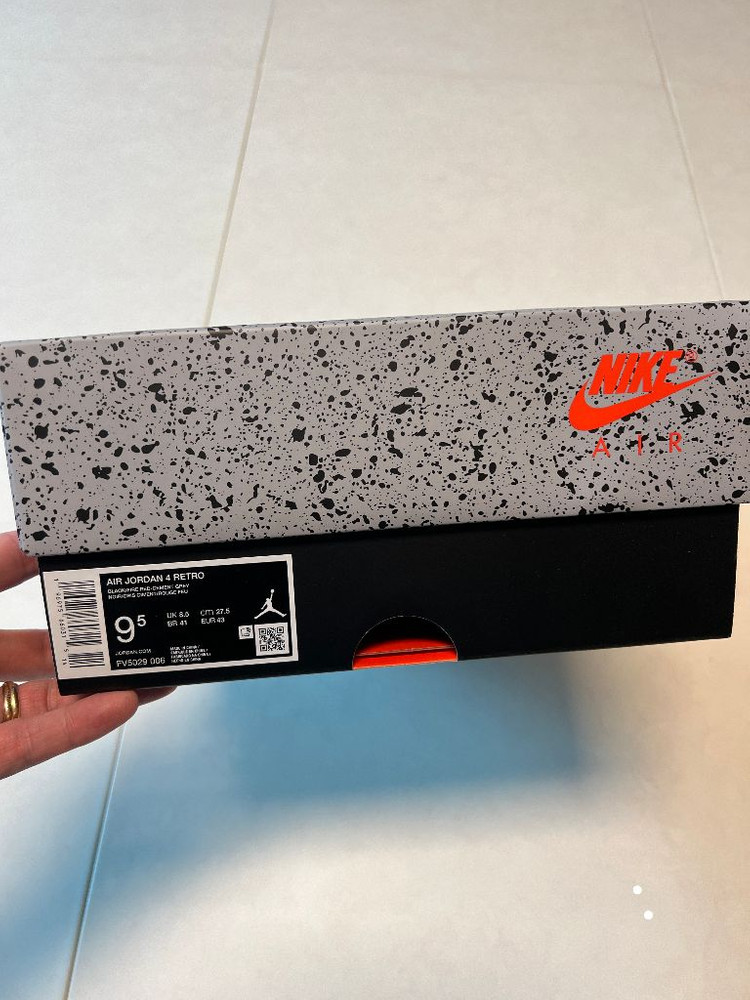 조던4 레트로 브레드 리이매진드 이미지