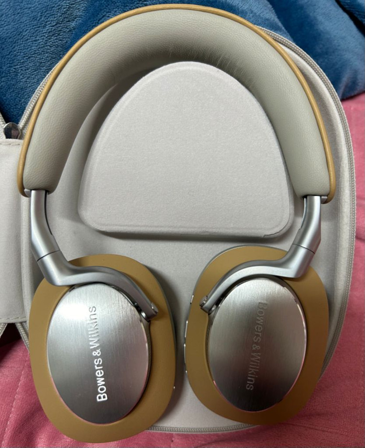 Bowers & Wilkins PX8 풀박스+새상품--1