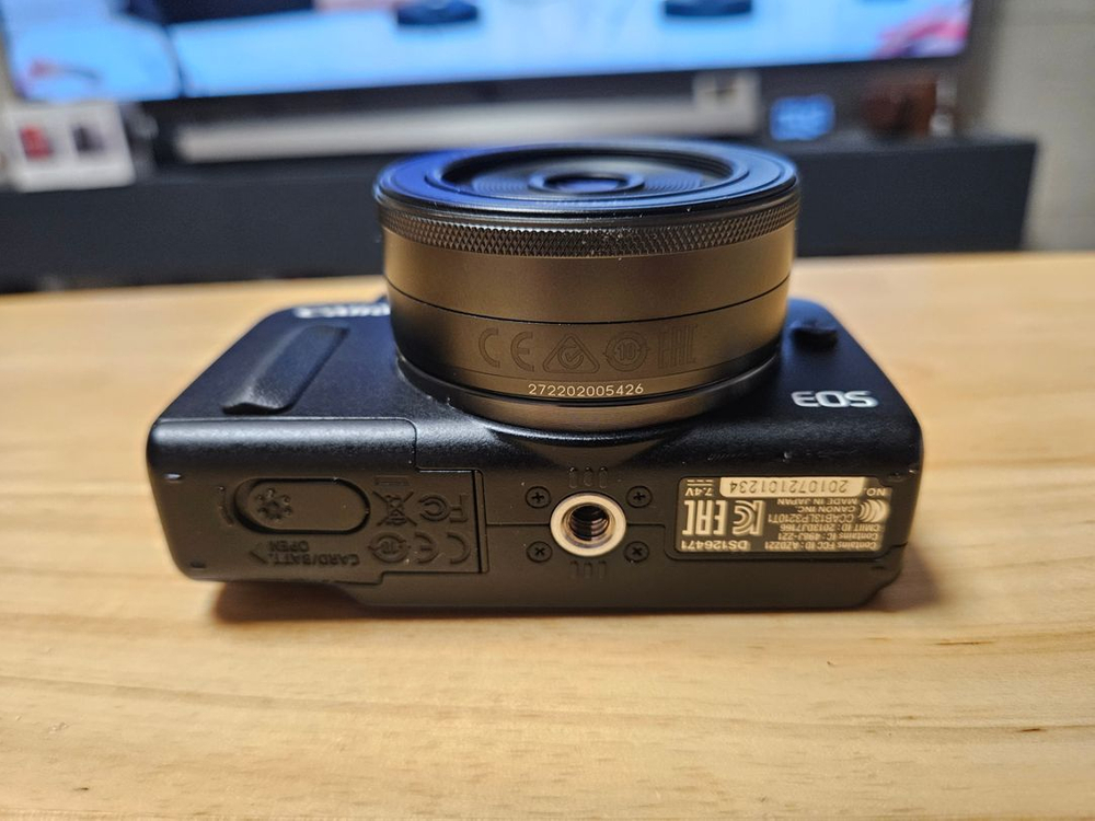 캐논 eos m2 부품용 팝니다 이미지