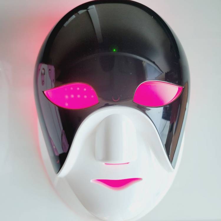 셀리턴 피부재생 미백 미용기기 풀박스 판매합니다 이미지