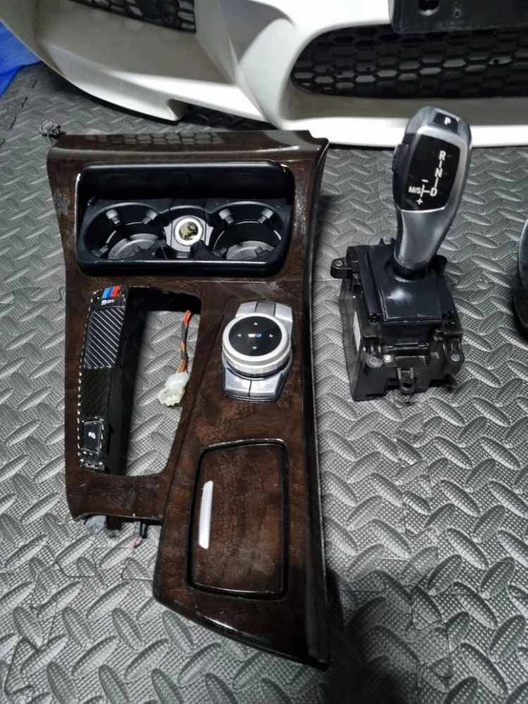 bmw f10 모든 부품 저렴하게 판매 합니다 이미지
