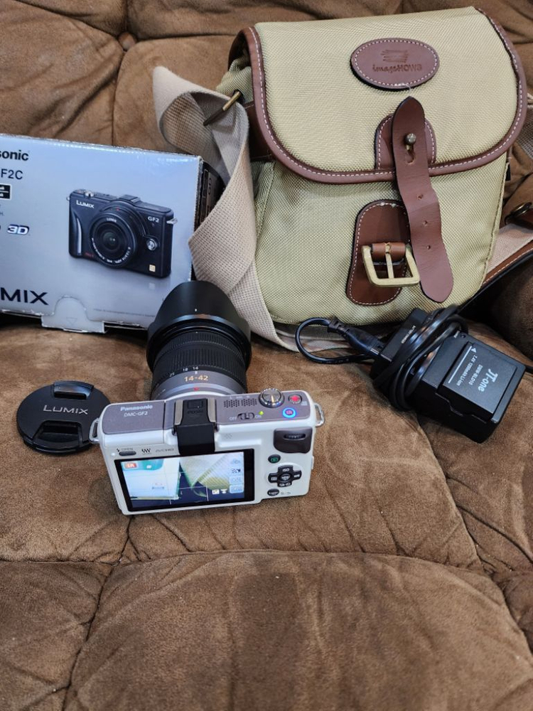 파나소닉 gf2, 14-42렌즈 포함 이미지