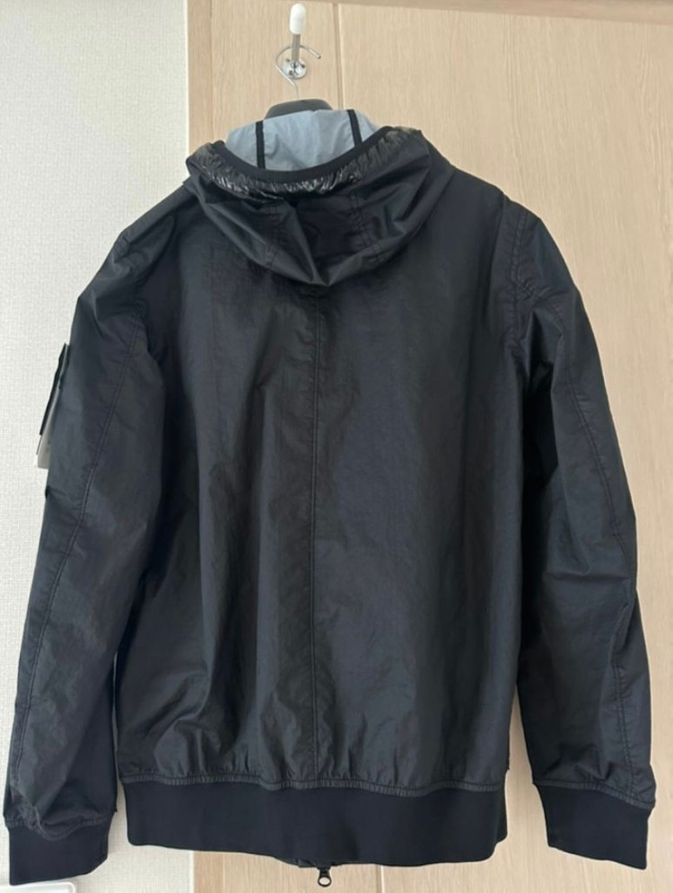 스톤아일랜드 멤브라나(바람막이) 이미지