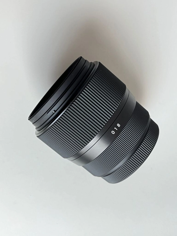 시그마 56mm F1.4 X마운트 민트급 이미지
