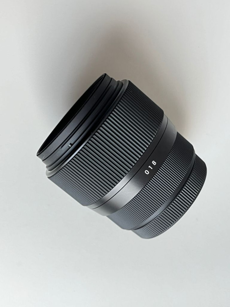 시그마 56mm F1.4 X마운트 민트급 이미지