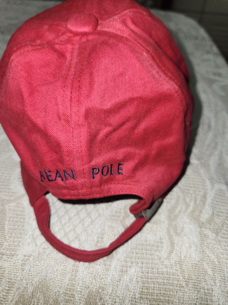 빈폴 레드 모자 이미지
