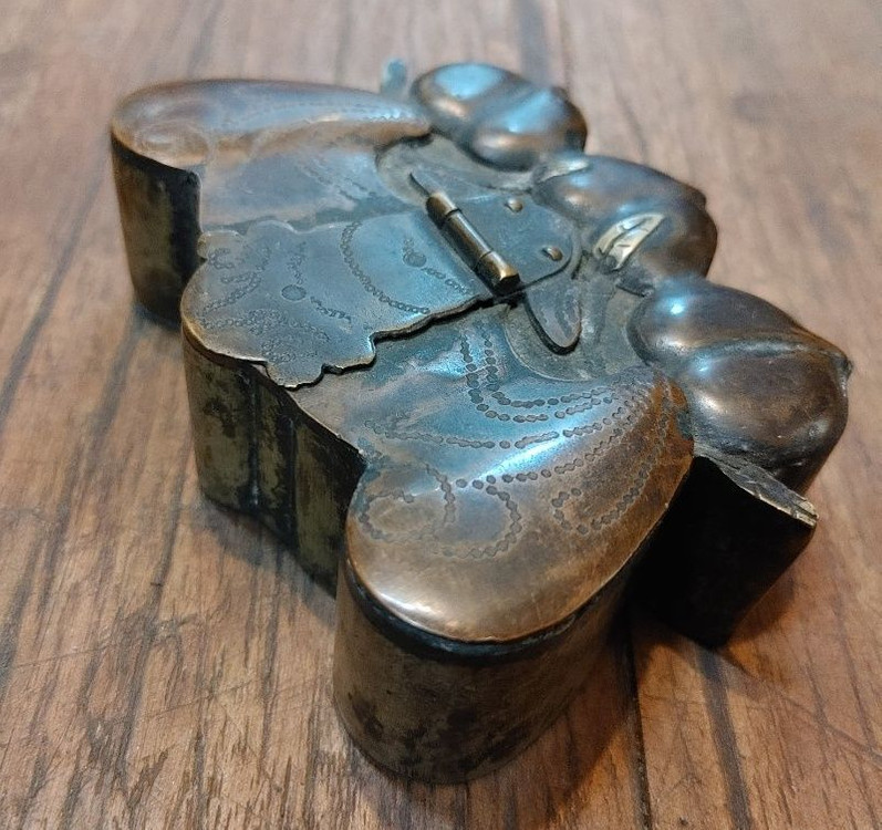 매미형 동제함 먹물통 약통 이미지