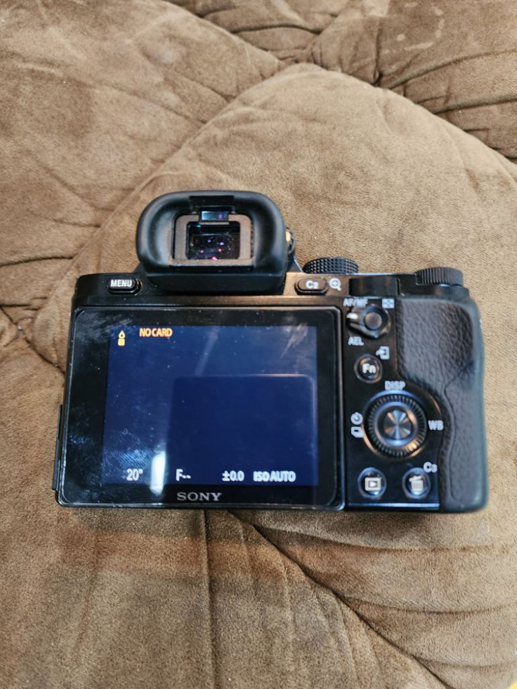 소니 A7m1 이미지