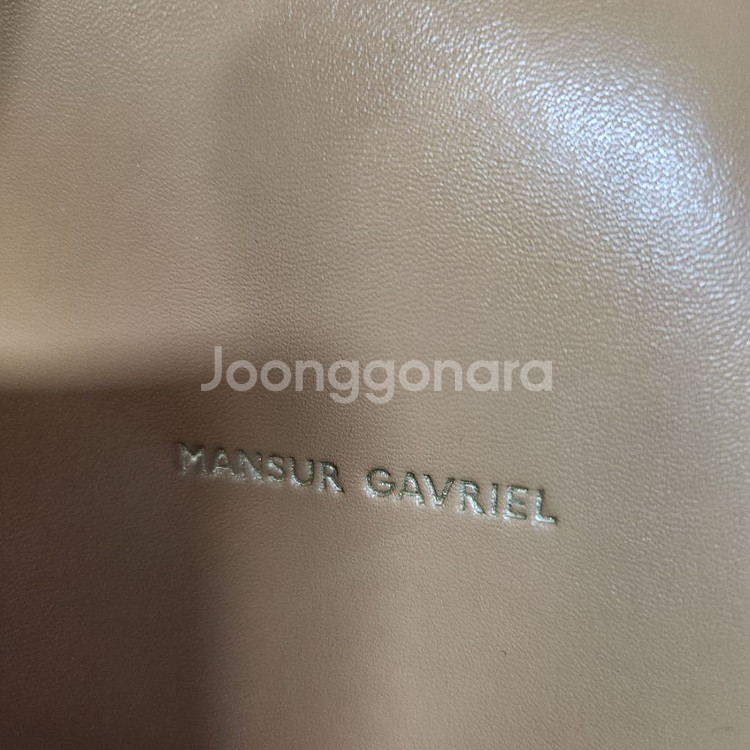 미사용급 만수르가브리엘 백팩--2