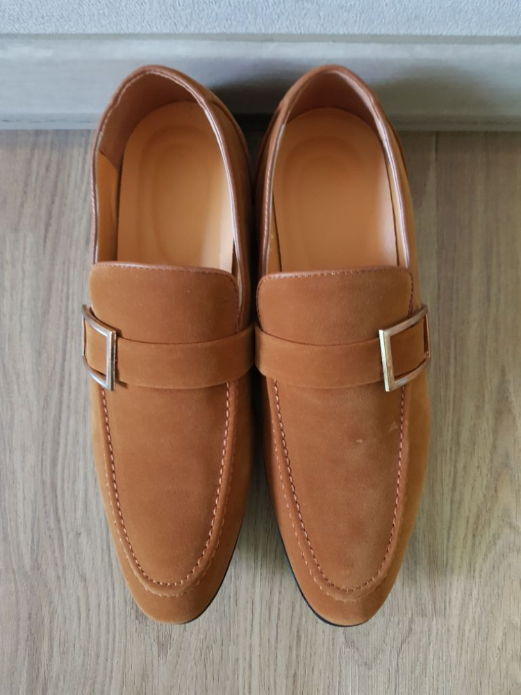 남성용 구두 로퍼 이미지