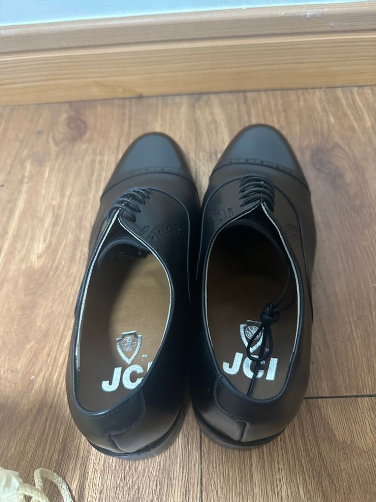 남자 정장구두 이미지