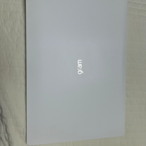 LG그램 노트북 17z95n-gr50k 모델 팝니다