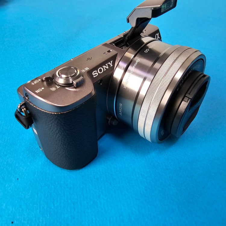 소니 a5100 번들 킷 .. 컷수 1000 신품급 이미지