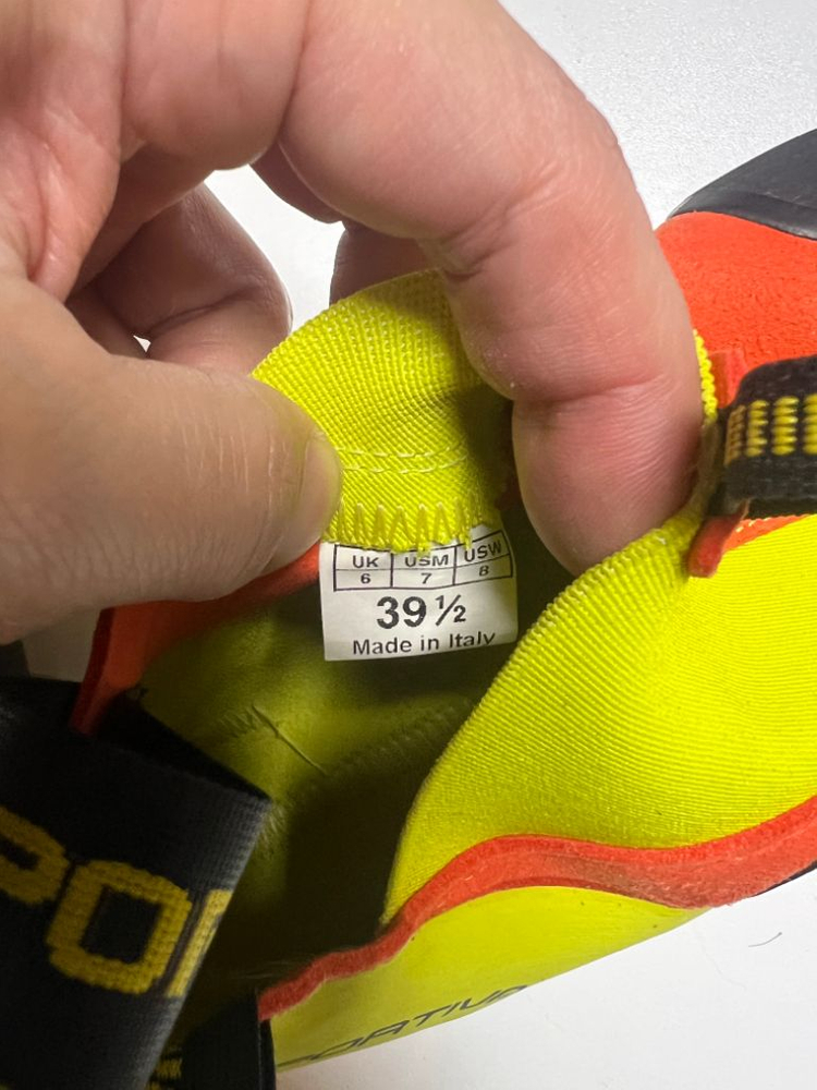 라스포르티바 매버릭 39.5 la sportiva 암벽 이미지