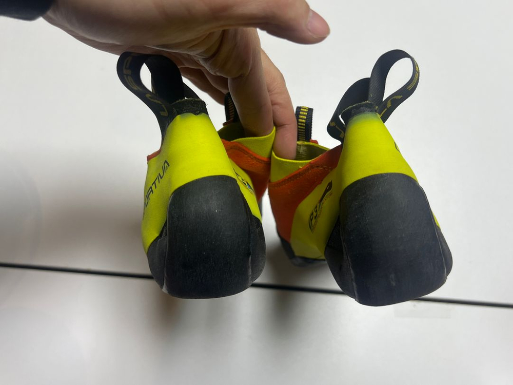 라스포르티바 매버릭 39.5 la sportiva 암벽 이미지