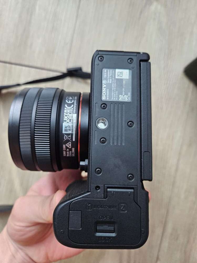 소니 A7C2 렌즈킷 이미지