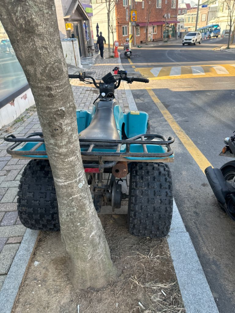 스즈키 LT160 이미지