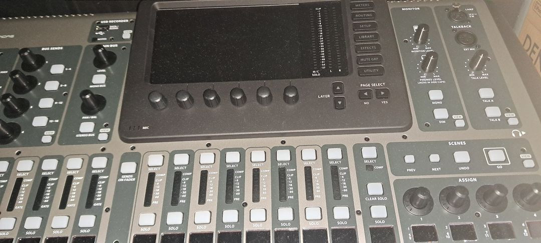 베링거by마이다스 디지털믹서 오디오인터페이스 이미지