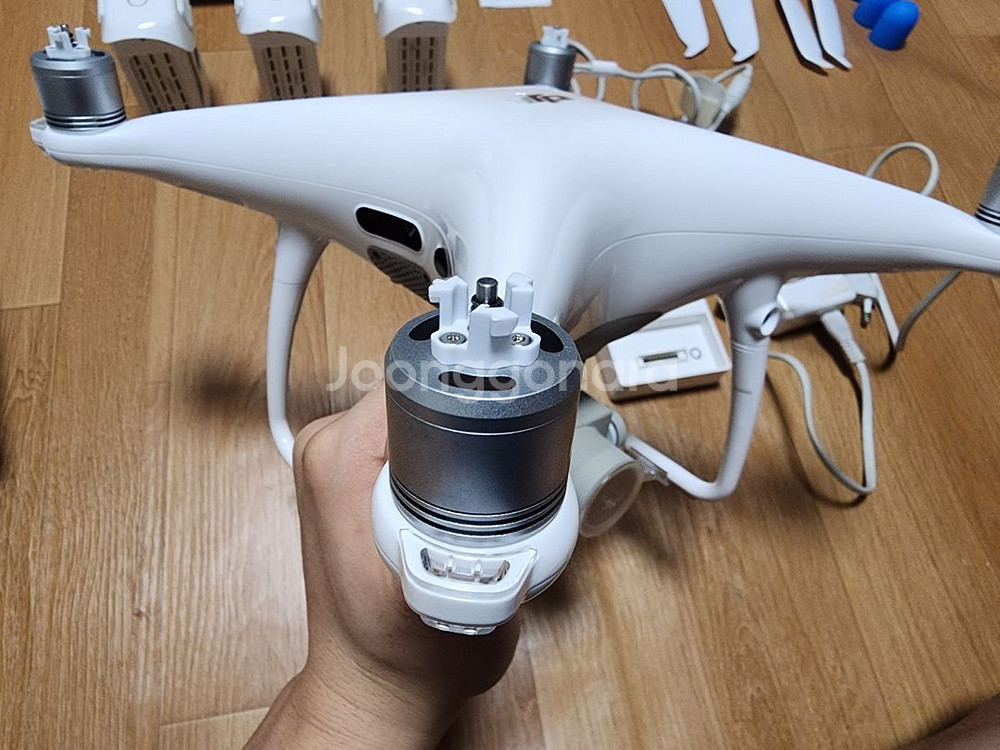 dji 드론(팬텀4 pro v2.0) 풀셋--1