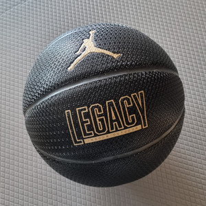 (새상품)나이키 조던 레거시 2.0 8P 농구공