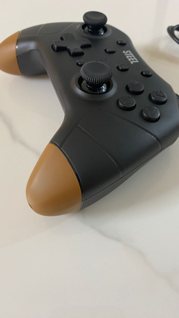 닌텐도 스위치 스틸 엣지 컨트롤러 팔아요~ 이미지