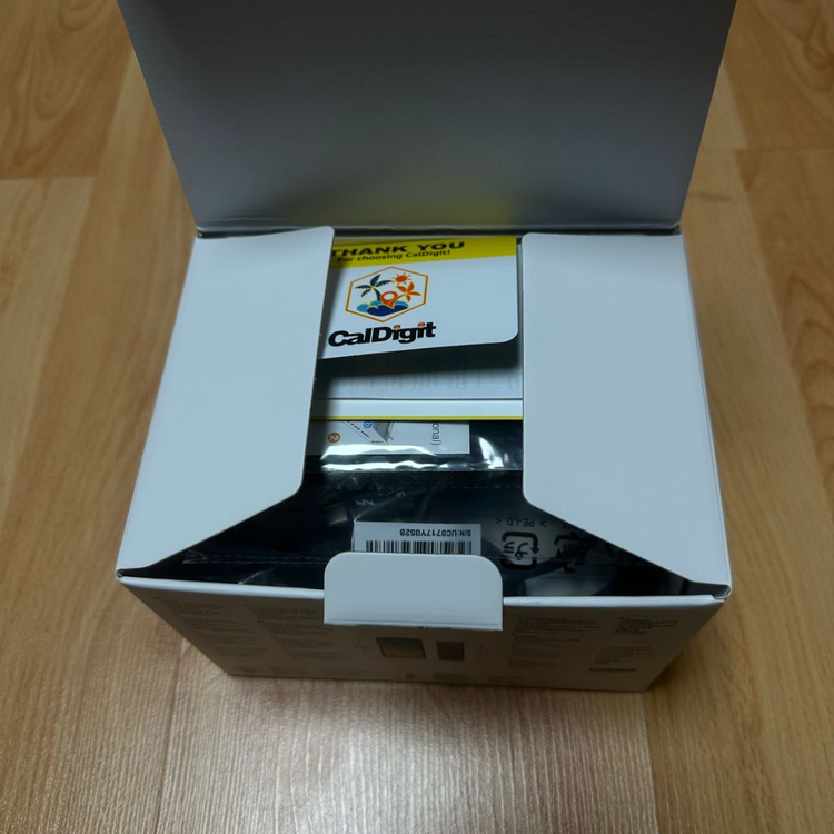 CalDigit 칼디짓 TS3 Plus 풀박스 이미지