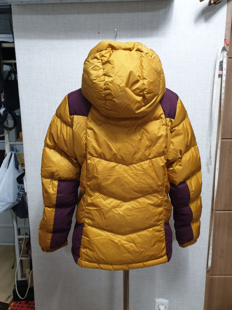 코오롱스포츠 거위솜털 경량 헤비패딩 이미지