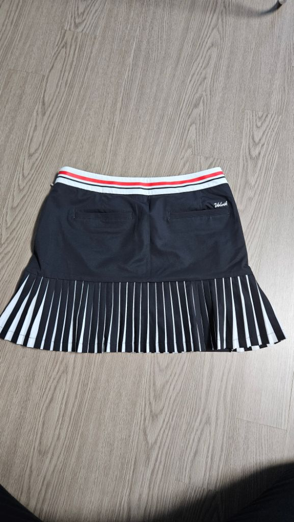 볼빅 스커트 이미지