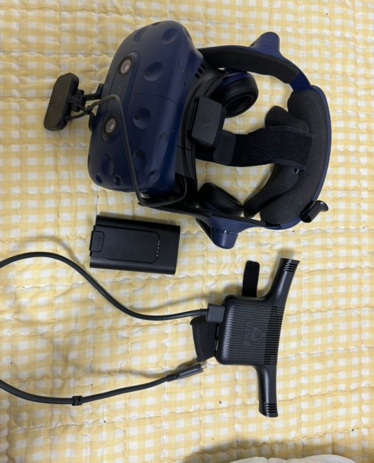 Vr 바이브 프로 무선킷 유선+컨트롤러 이미지