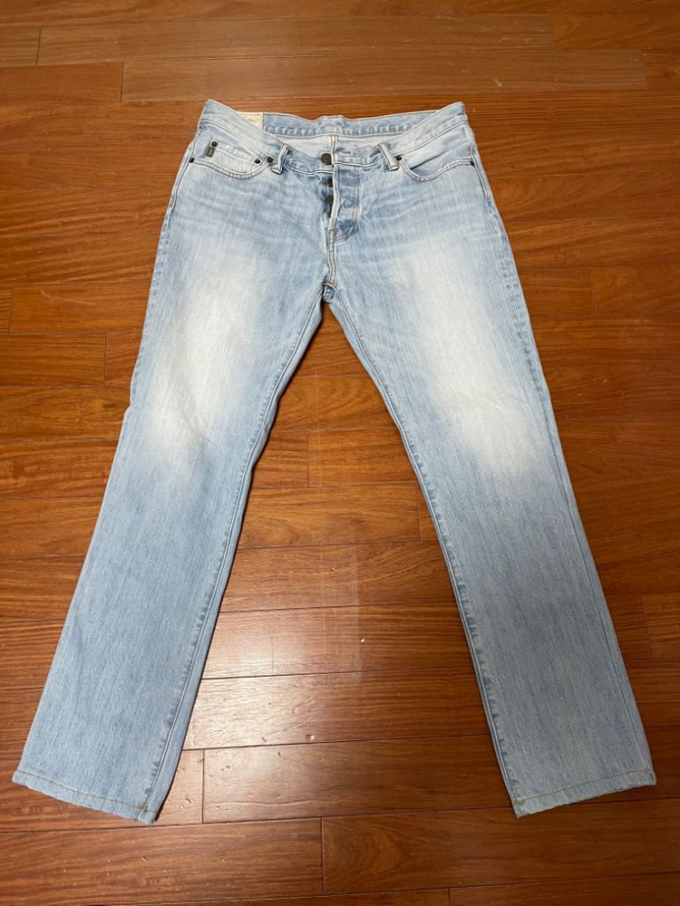 아배크롬비 청바지 이미지