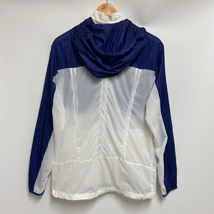 [남자 100]이젠벅 아웃도어 경량 바람막이 이미지