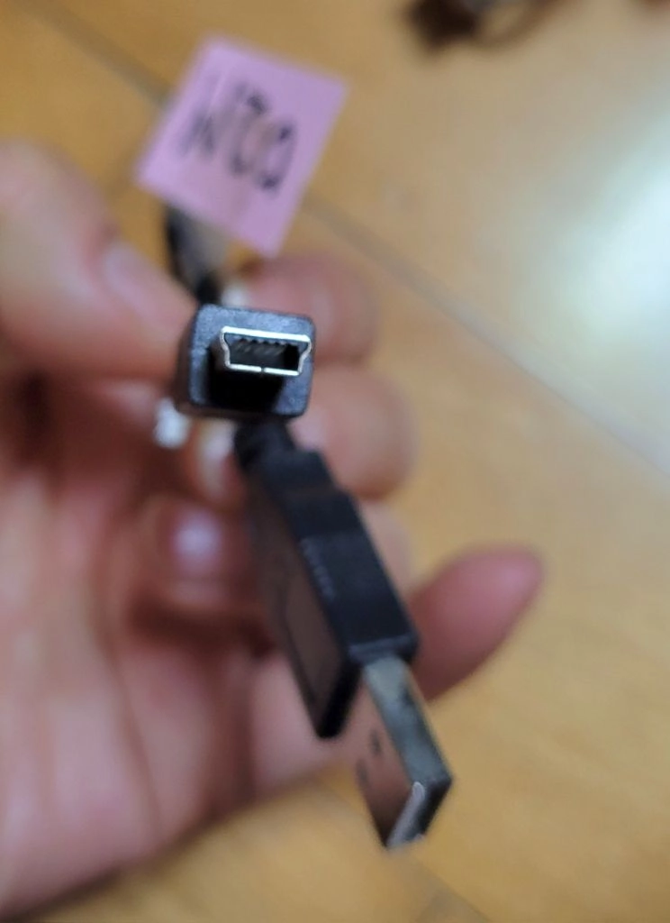 미니 USB 타입B 케이블 1개 = 700원 이미지