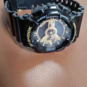 지샥 흑금시계 GA-110GB-1A G-SHOCK