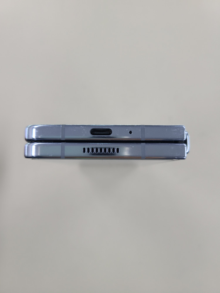 갤럭시폴드5 512G 무잔상 삼성케어 상태굿 ^^--3