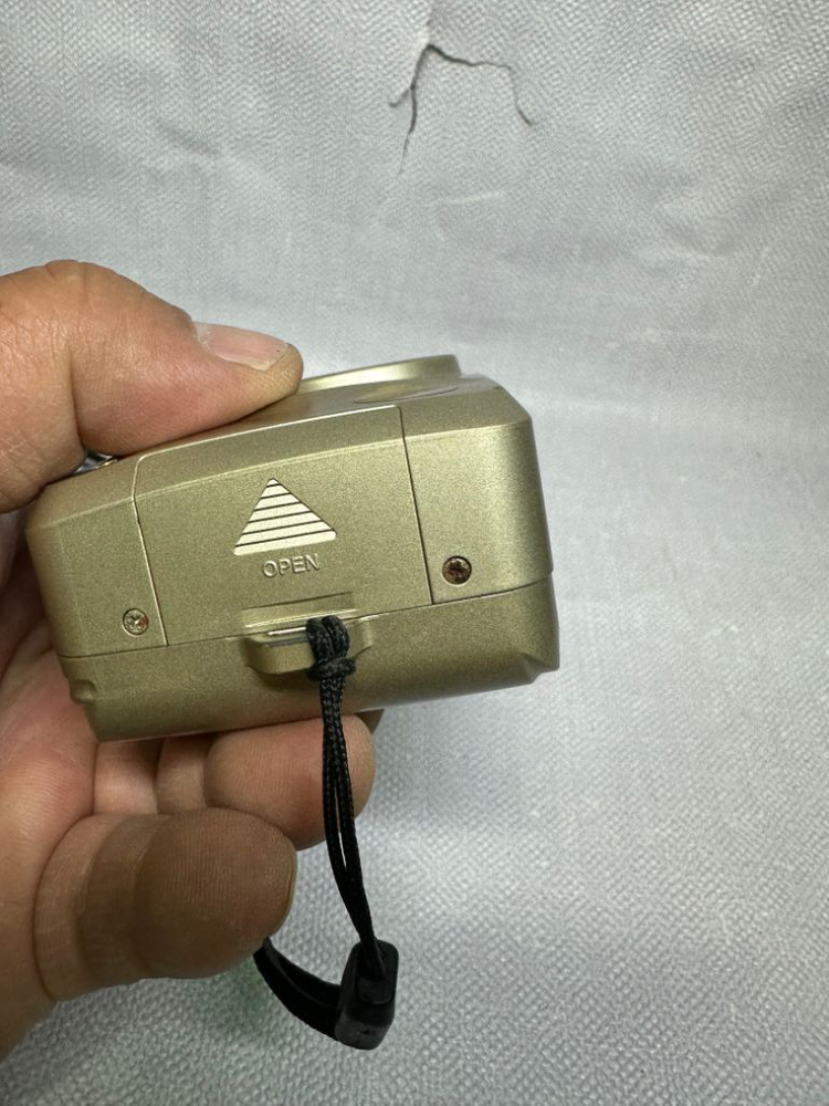 삼성 케녹스105QS필름카메라 작동외관굿 이미지