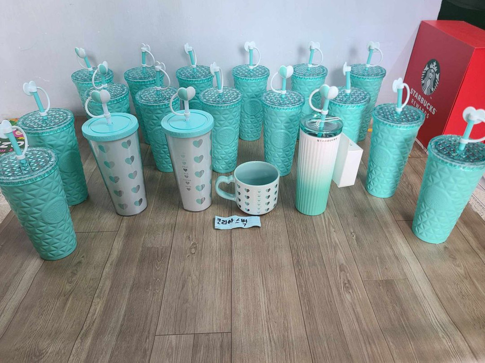 스타벅스 베트남 발렌타인 SS하트토퍼 민트 정글 콜드컵 이미지