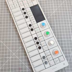 Teenage engineering OP-1