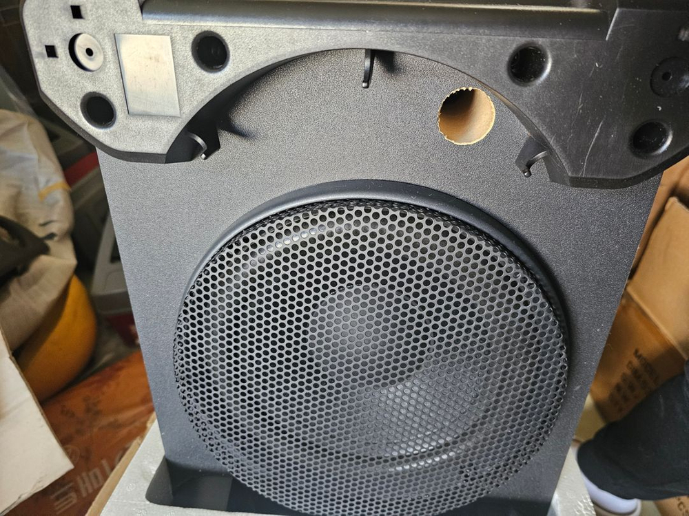 차량용 서브우퍼스피커 이미지