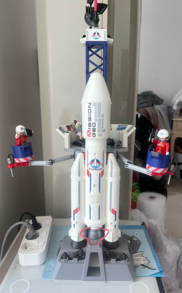 플레이모빌6195 우주발사대 판매합니다.(진열용) 이미지