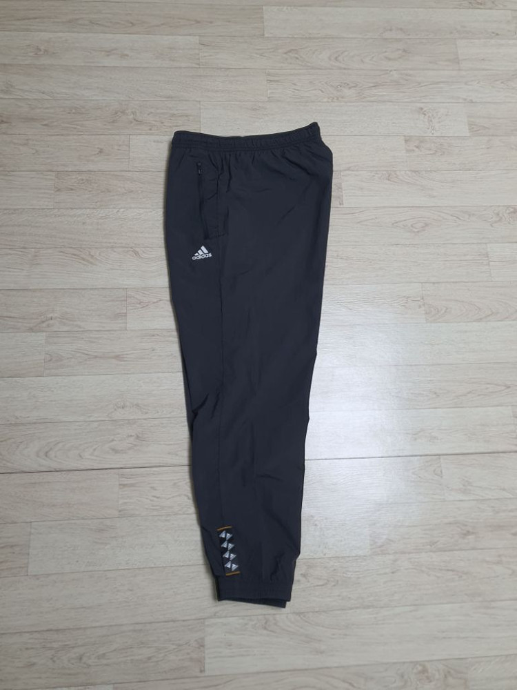 32 아디다스 여름 조거팬츠 바람막이 1겹소재 완전깨끗 이미지