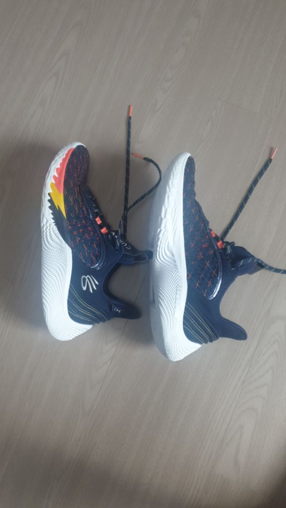 커리9 260 이미지