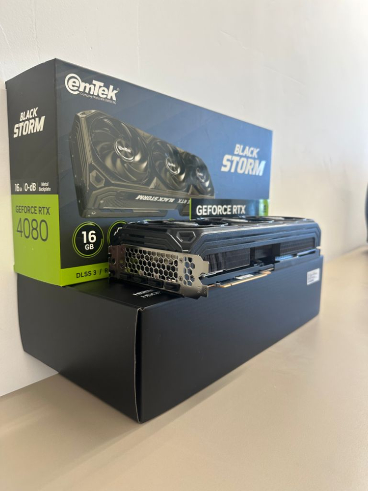 이엠텍 rtx4080 blackstorm d6x 16g 이미지