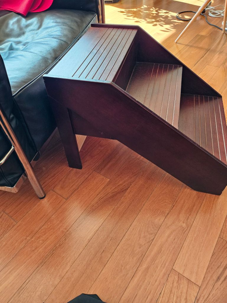 반려견계단 이미지