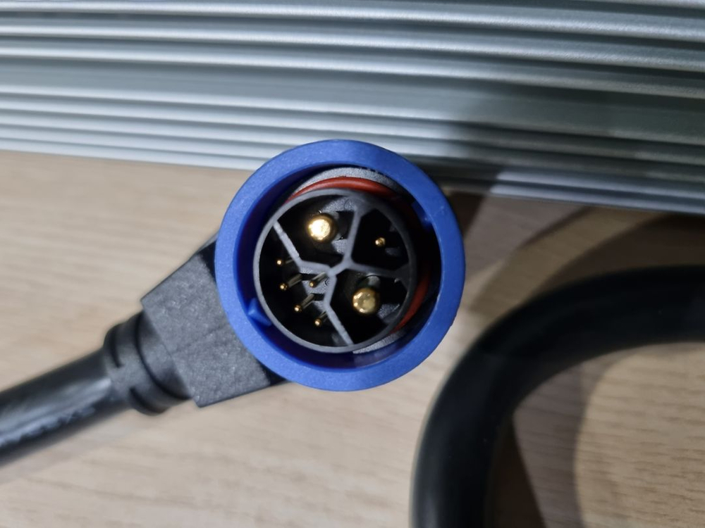 전기스쿠터 충전기(아답타) 이미지